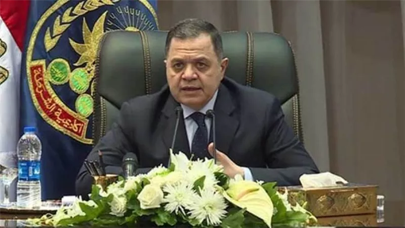 رعب يحرر محضرا ضد عبد المعطي في السنبلاوين