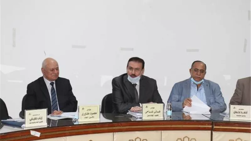 ضاحي: تطوير أصول النقابة وحسن استغلالها لتحقيق أقصى عائد لتحسين الخدمات.. ومشروع المستشفي تحول لإستثماري