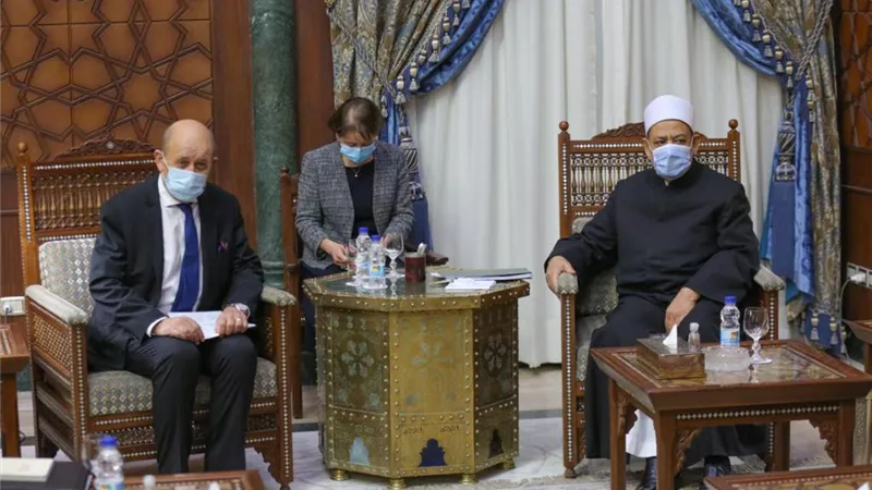إنفوجراف.. جانب من تصريحات شيخ الأزهر الشريف خلال لقائه وزير الخارجية الفرنسي
