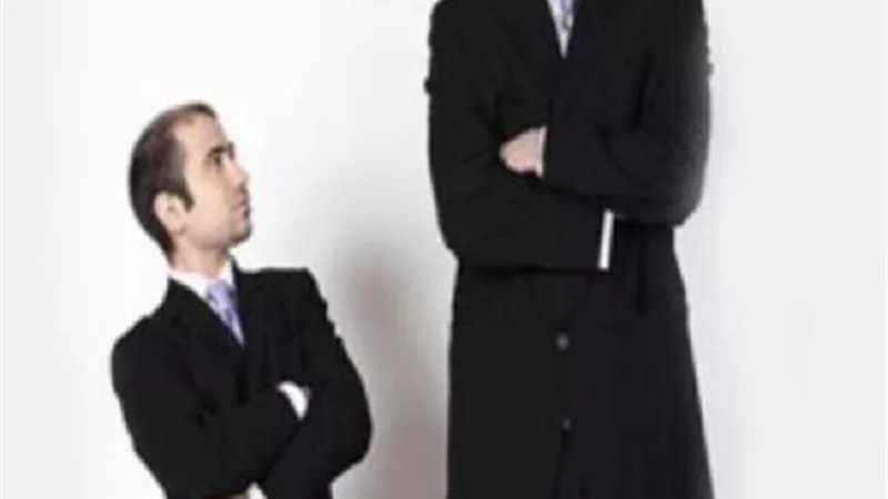 قد يكون بسبب العامل الغذائى ... اطعمة تؤثر فى طول القامة