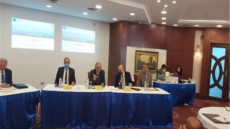 الهجان: إتاحة كل السبل لمشروع 