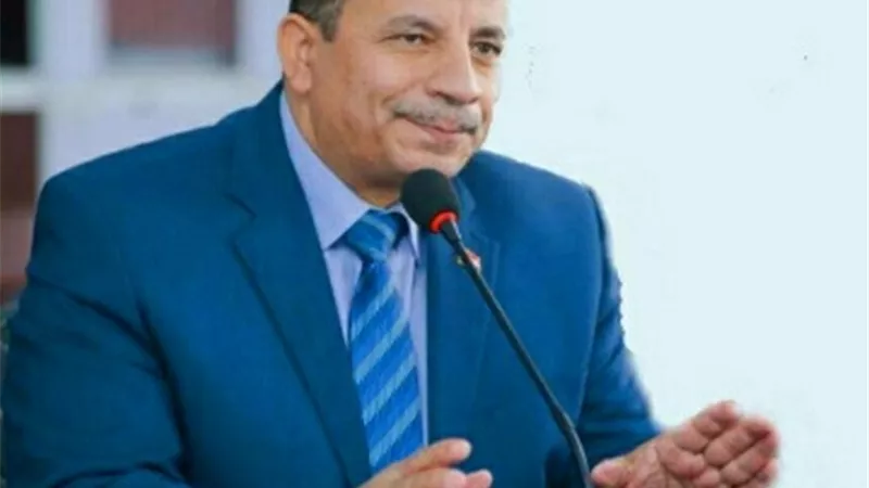 احالة مدير مدرسه ومدرس و مشرف و طالبين للتحقيق قاموا بتشغيل فيديو رقص للراقصه البرازيلية لورديانا فى المدرسه