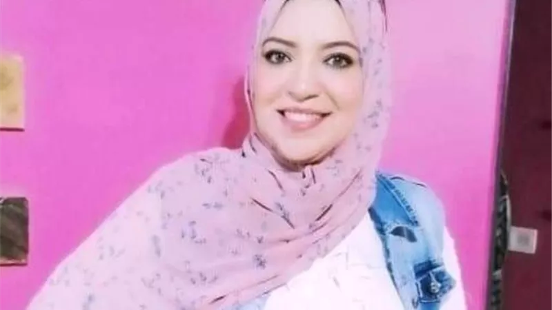 ولأنَّكِ حُلم