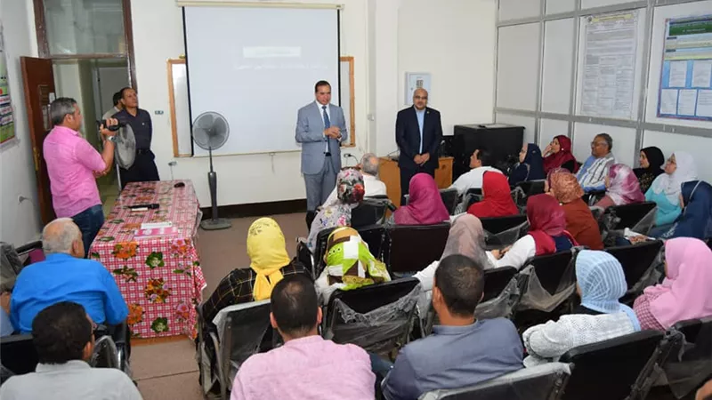 دورات فى التنمية السياسية لطلاب جامعة سوهاج