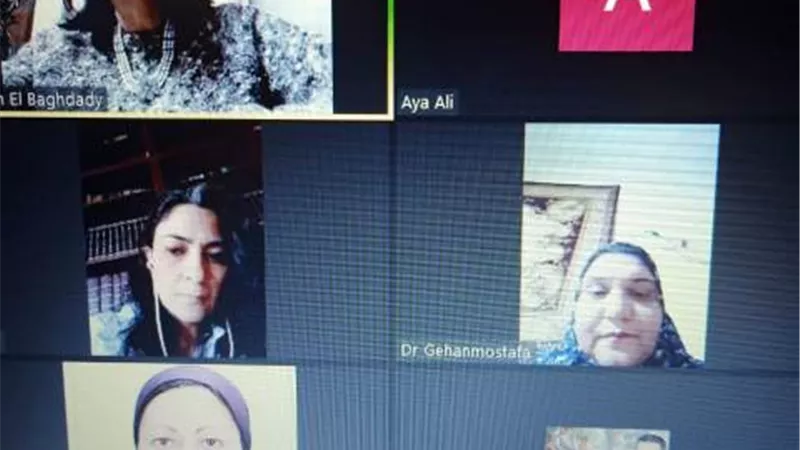 قومي المرأة يناقش سير العمل في الادلة التدريبية التى يصدرها المجلس
