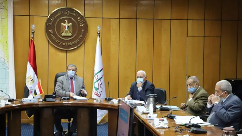 وزير القوى العاملة: صرف 345 مليون جنيه لـ 161 ألف عامل