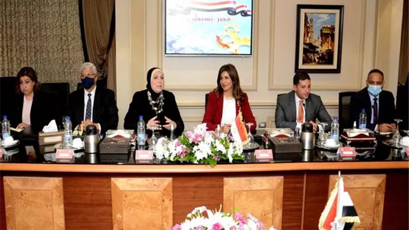 وكيل نقل البرلمان : مؤتمر مصر تسطيع بالصناعة سيكون له دوره فى مواكبة مصر للثورة التكنولوجية العالمية