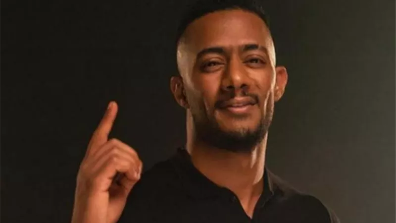 مريض شهرة.. عزت العلايلي يتحدى محمد مضان: 