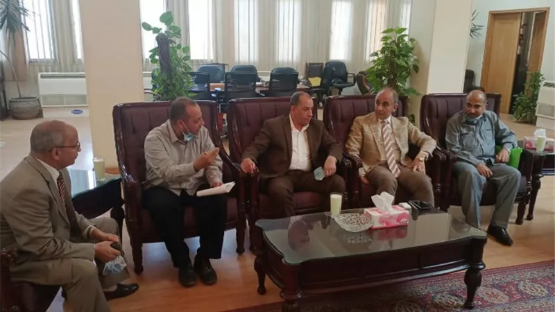 رئيس جامعة الزقازيق يشيد بالتعاون مع التأمين الصحي لتوفير مظلة تأمينية صحية لهيئة التدريس والعاملين
