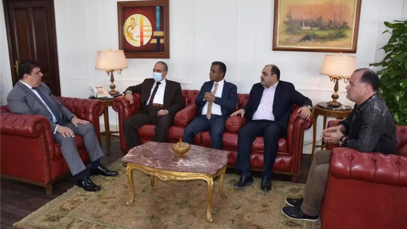حسين زين : على الإعلام مواصلة حربه ضد المتطرفين والمتربصين بالدولة