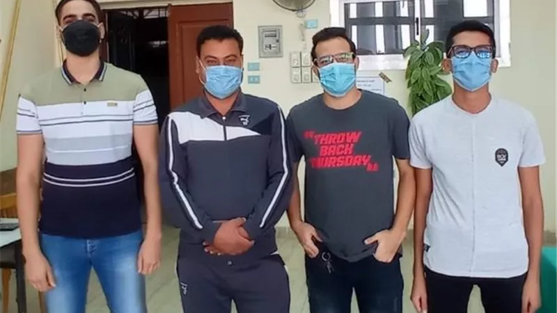 طلاب هندسة حلوان يصمموا تطبيق للرى بالواى فاى عن طريق المحمول.. بالصور
