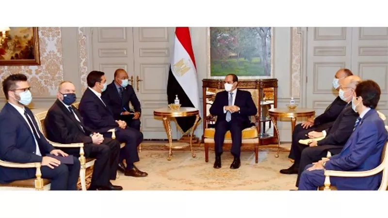 السيسي ورئيس وزراء اليونان السابق يبحثان الازمة الليبية وتطورات الاوضاع في الشرق الاوسط