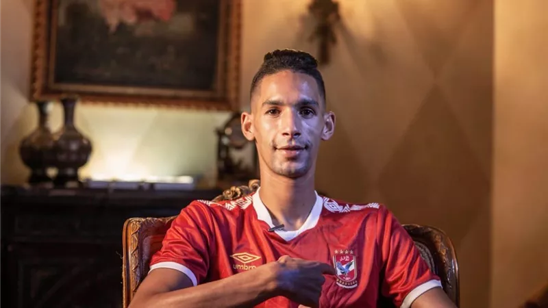 بدر بانون يكشف كواليس توقيعه للاهلى