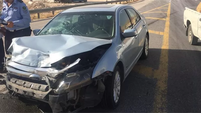 مصرع 3 فى تصادم ملاكي ونقل بطريق السويس