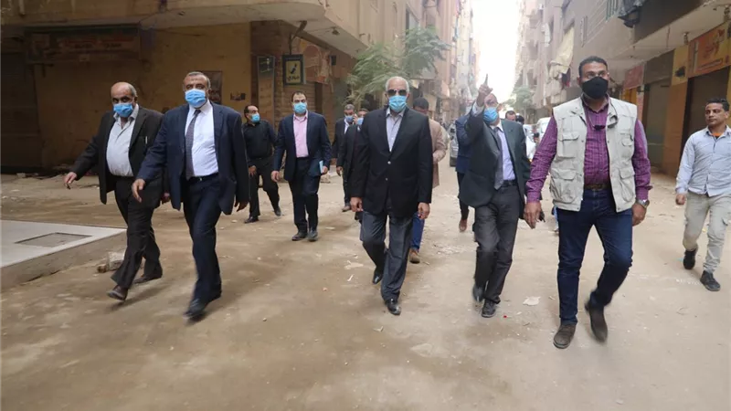 محافظ الجيزة: رصف شارع المنشية بتكلفة 8,5 مليون جنية