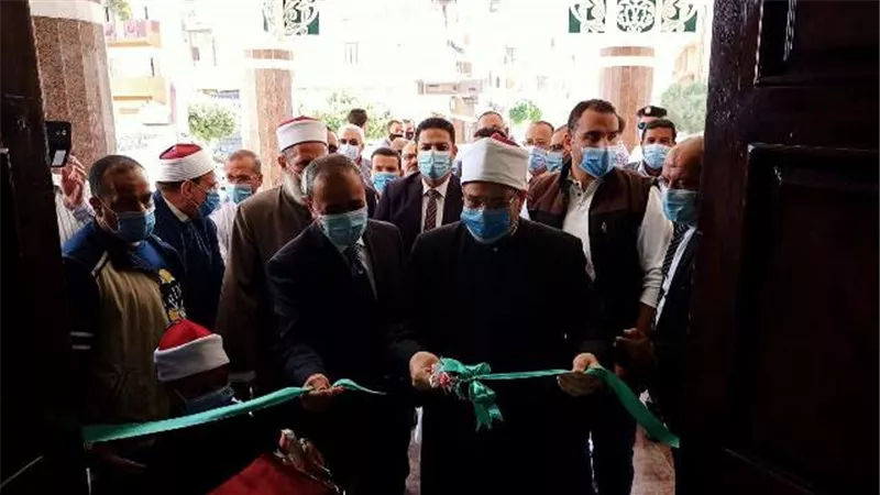 وزير الأوقاف يفتتح توسعات مسجد المطافي في الإسماعيلية بتكلفة 13 مليون جنيه بالجهود الذاتية .صور