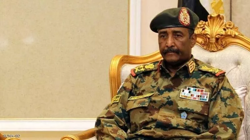 البرهان يعفو عن كل من حمل السلاح ضد الدولة