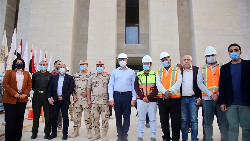 وزير السياحة والآثار يتفقد متحف العاصمة الإدارية الجديدة