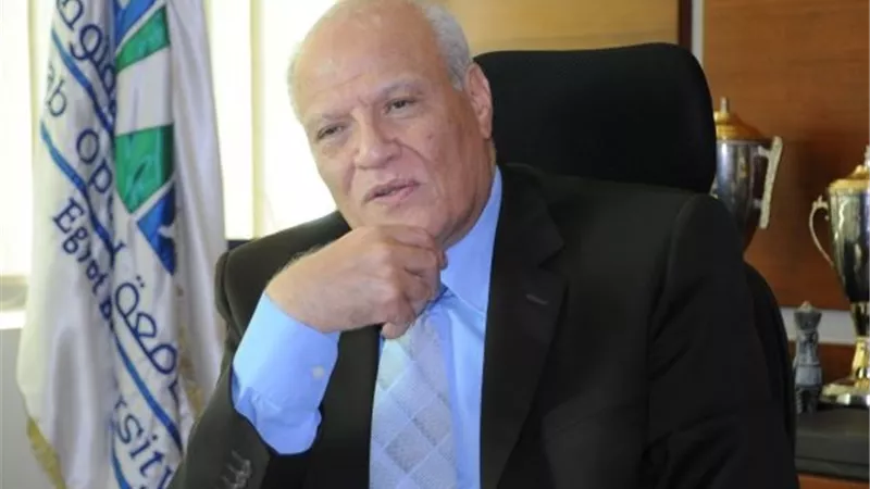 كلية الإعلام بالجامعة العربية المفتوحة بالقاهرة تفوز بالمركز الأول فى مهرجان الشارقة.. بالأسماء