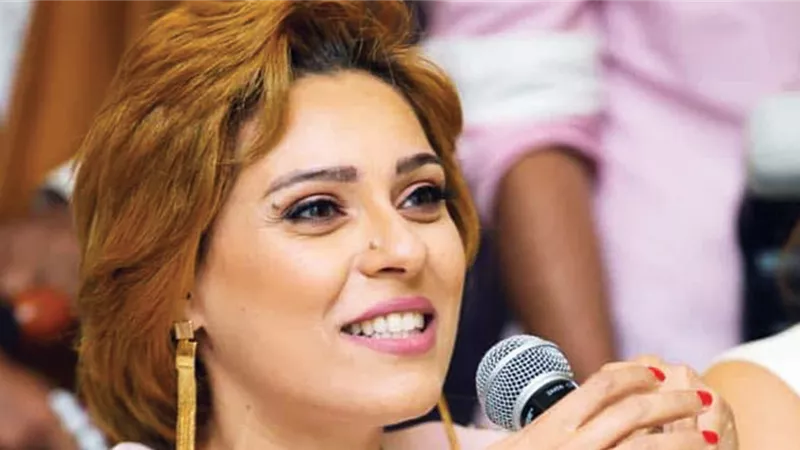 على قدم وساق.. نورهان تستعد لتقديم حفل ختام الإسكندرية السينمائى
