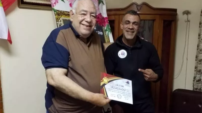 الاتحاد المصري لكمال الاجسام يكرم البطل العالمي 