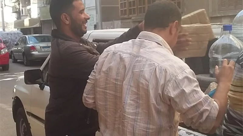 محافظ أسيوط: ضبط وتحرير 98 محضر إشغالات وازالة الحواجز الحديدية خلال حملة بحي شرق