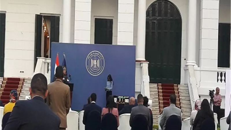 بدء حفل توزيع جوائز مسابقة مبادرة 