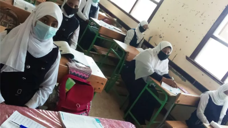 رؤساء قرى مركز الزينية شمال الأقصر يتابعون العمل فى المواقع المختلفة