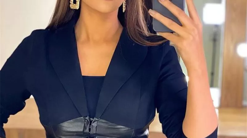 بالأسود .. رضوى الشربينى تخطف الأنظار بأحدث إطلالتها