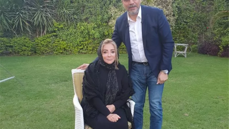 ابنة محمود ياسين ترد على منتقدى ووالدتها قبل ظهورها مع عمرو الليثى .. صور