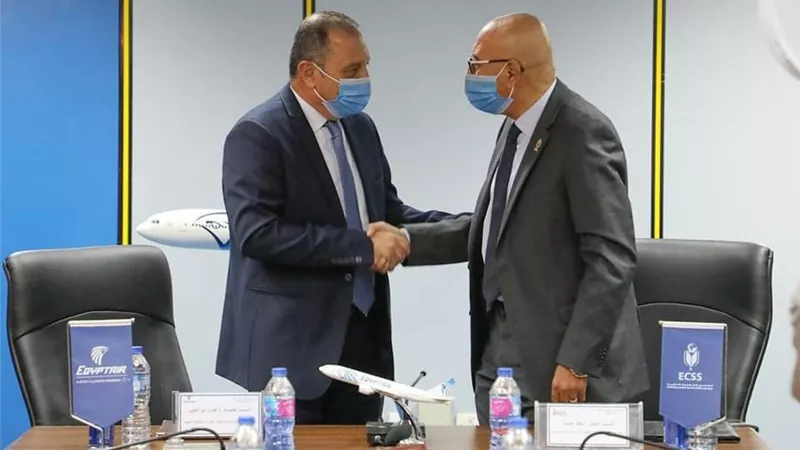 مذكرة تعاون بين شركة مصر للطيران والمركز المصري للفكر والدراسات الاستراتيجية