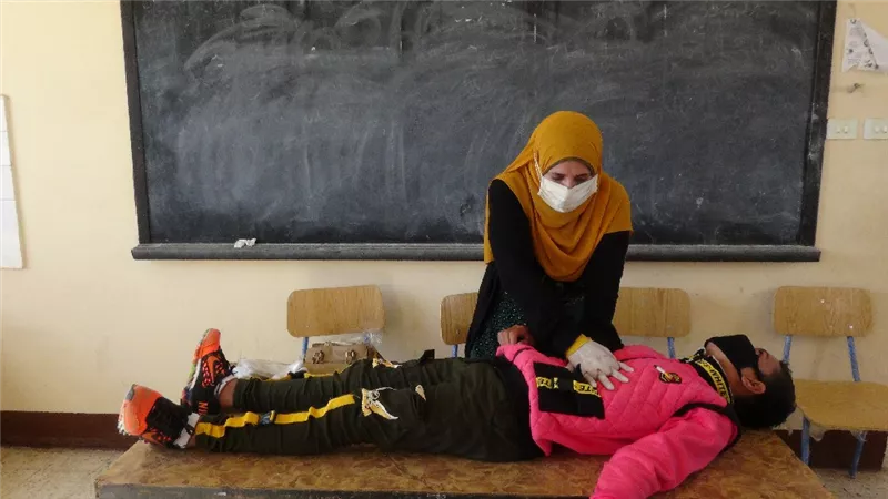 أجهزة لفحص العيون وعمليات جراحية ولقاحات بيطرية بقرية الحواصلية
