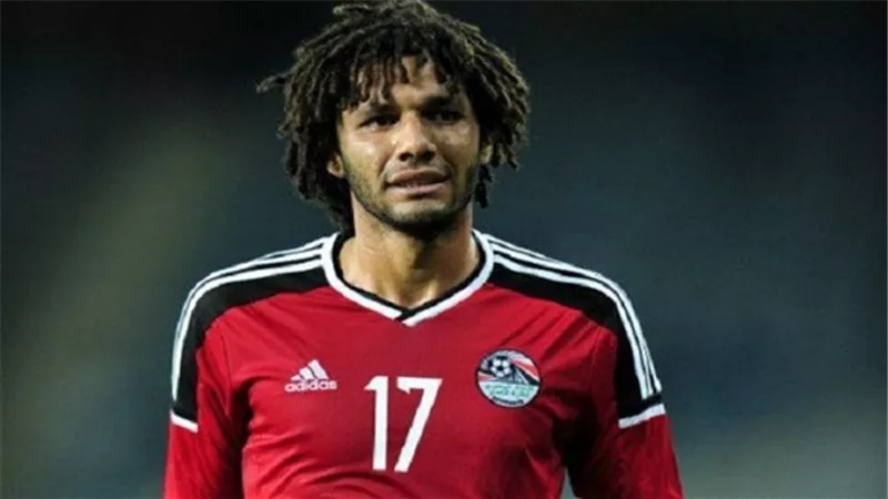 اتحاد الكرة يكشف موقف النني من العودة لمصر بعد إصابته بكورونا