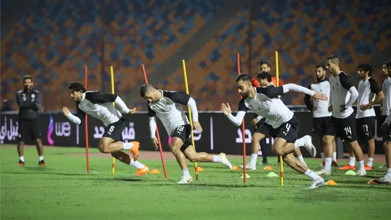 بعد اصابة الننى بكورونا.. مفاجآت فى تشكيل المنتخب أمام توجو