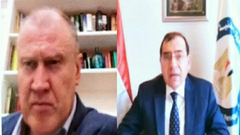 وزير البترول والثروة المعدنية يلتقى سفير استراليا لمناقشة أوضاع سوق الغاز العالمي
