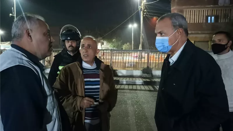 الهجان يفاجئ مدن بنها وطوخ.وقيلوب ليلا ويغلق كافيتريا ومحاضر اشغالات