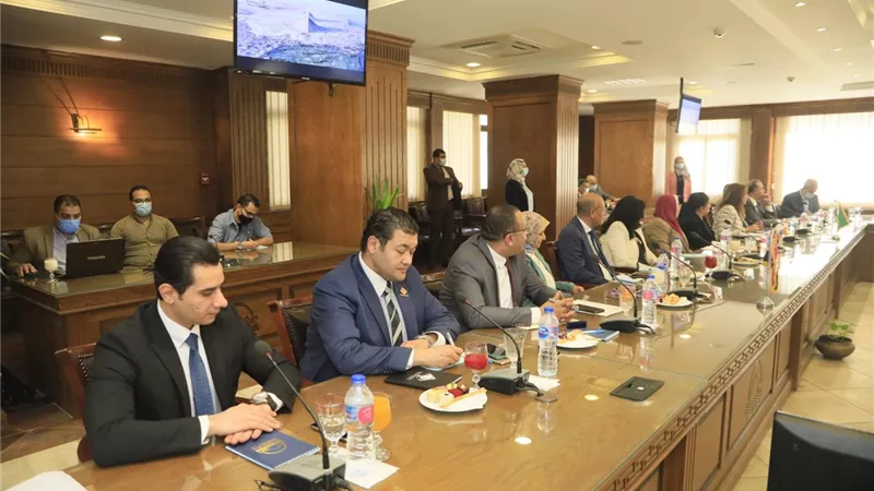 محافظ الجيزة يستقبل نواب مجلس الشيوخ الجدد