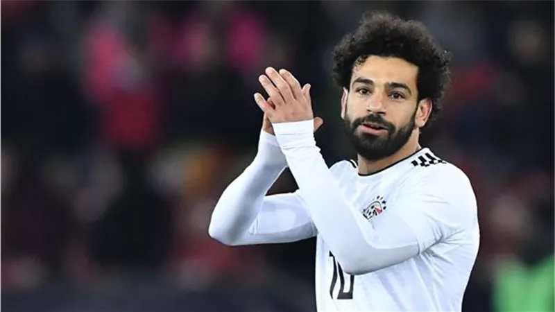 صلاح يهنىء المنتخب على فوزه الكبير امام توجو