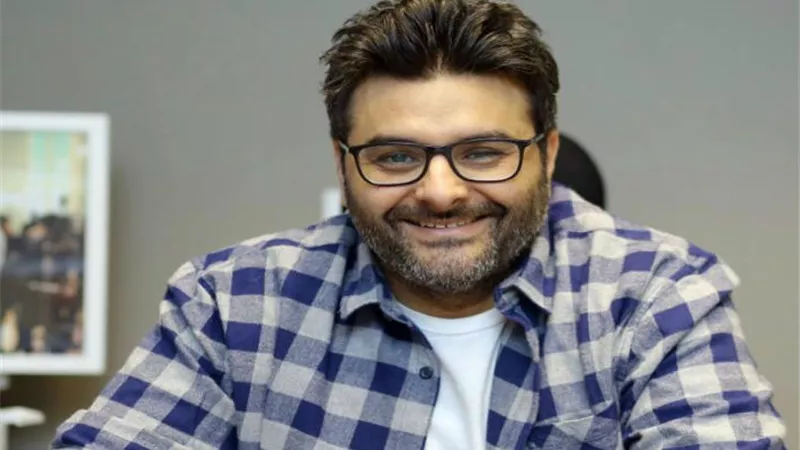 بسبب اليسا وتامر حسنى.. بلاغ لنائب العام ضد المنتج وليد منصور