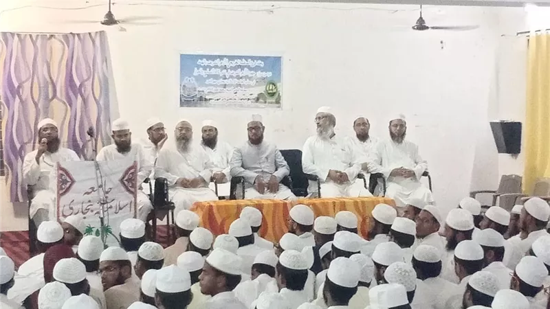 خريجي الأزهر تكثف نشاطها في مواجهة التطرف من خلال 20 فرعا بالخارج في 2020 ... تقرير