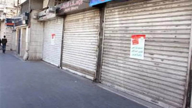 خلال ساعات.. الحكومة تعلن مواعيد غلق المحال.. فيديو
