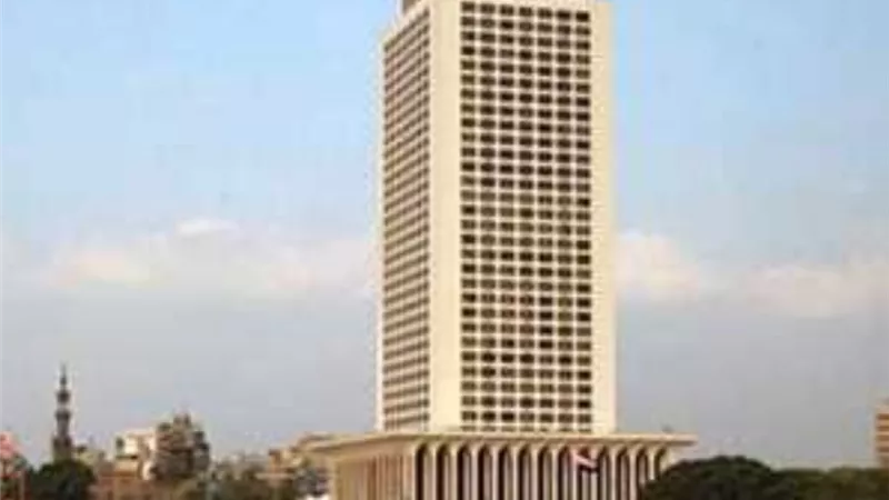 تدخل مرفوض ولا يحترم مبدأ السيادة الوطنية.. مصر ترد على بيان الخارجية الفرنسية بشأن القبض على المدير الإداري للمبادرة المصرية للحقوق الشخصية