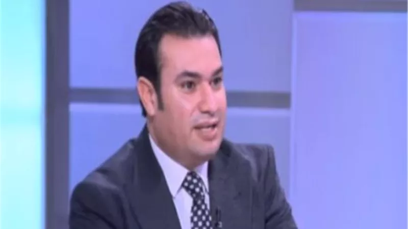 الشباب والرياضة: ندرس إقامة مباراة بين قدامي لاعبي الأهلي والزمالك