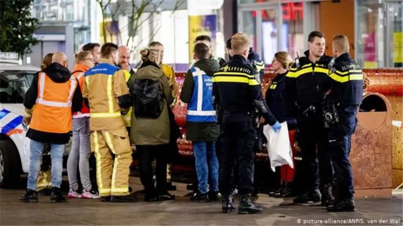 إصابة العديد من الأشخاص فى حادث طعن ببلدة ألمانية.. واعتقال مشتبه به