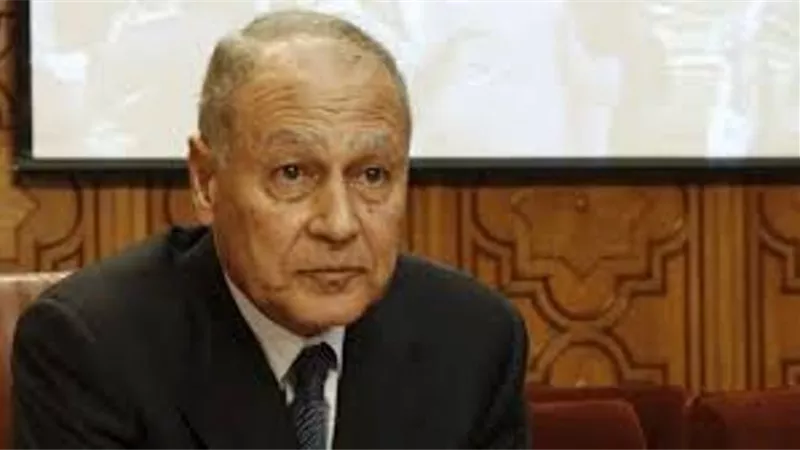 أحمد أبو الغيط يبحث مع وزير خارجية المغرب الوضع عقب حادث الكركارات