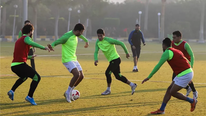 ميدو جابر يخوض أول تدريباته مع سيراميكا كليوباترا.. صور