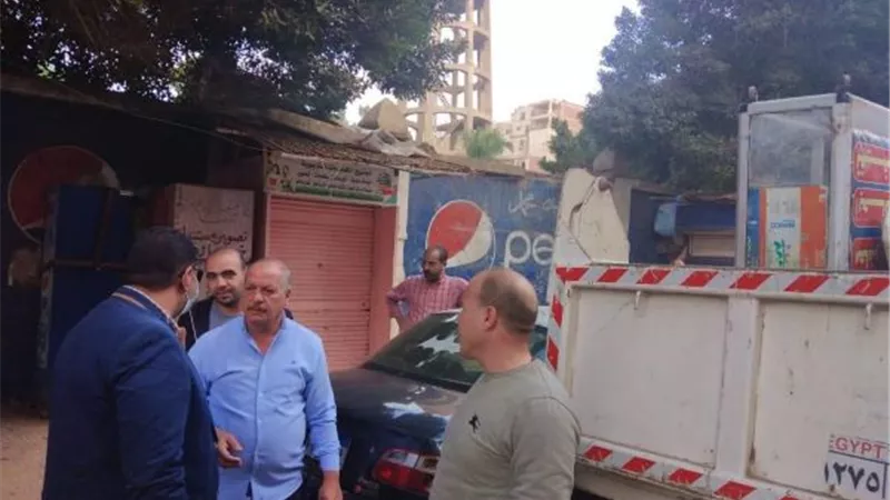 محافظ الغربية يتابع أعمال رفع المخلفات والنظافة اليومية بمدن المحافظة.. بالصور