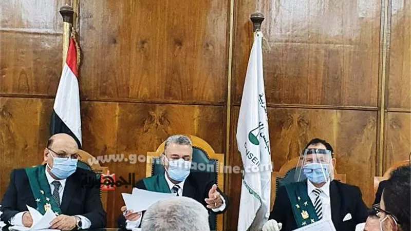إلغاء الجزاء التأديبى لمذيعة الثالثة وبراءتها من الحديث غير اللائق ضد زميلتها بالأولى
