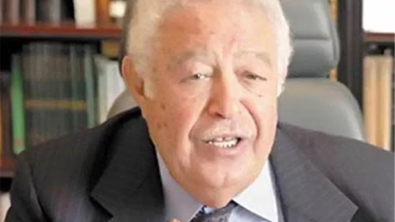نقيب المحامين يشكل هيئة لإنشاء أكاديمية المحاماة.. وأخرى استشارية برئاسة «سرور»