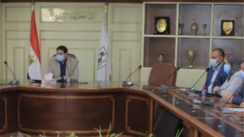 نائب محافظ بني سويف يرأس الاجتماع التنسيقي لحملة